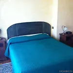 La Penisola Hotel