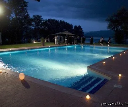 Hotel La Penisola Baschi